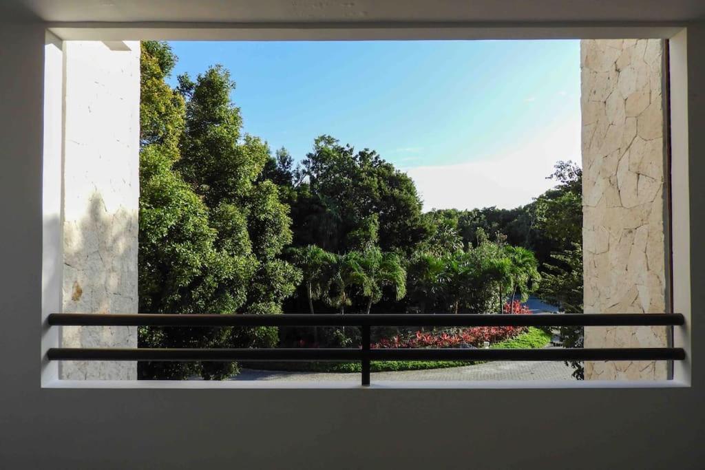 Aku-Chic Newly Furbished Condo Jungle Pool Xetna Kültér fotó