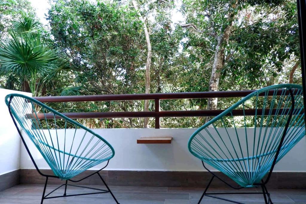 Aku-Chic Newly Furbished Condo Jungle Pool Xetna Kültér fotó